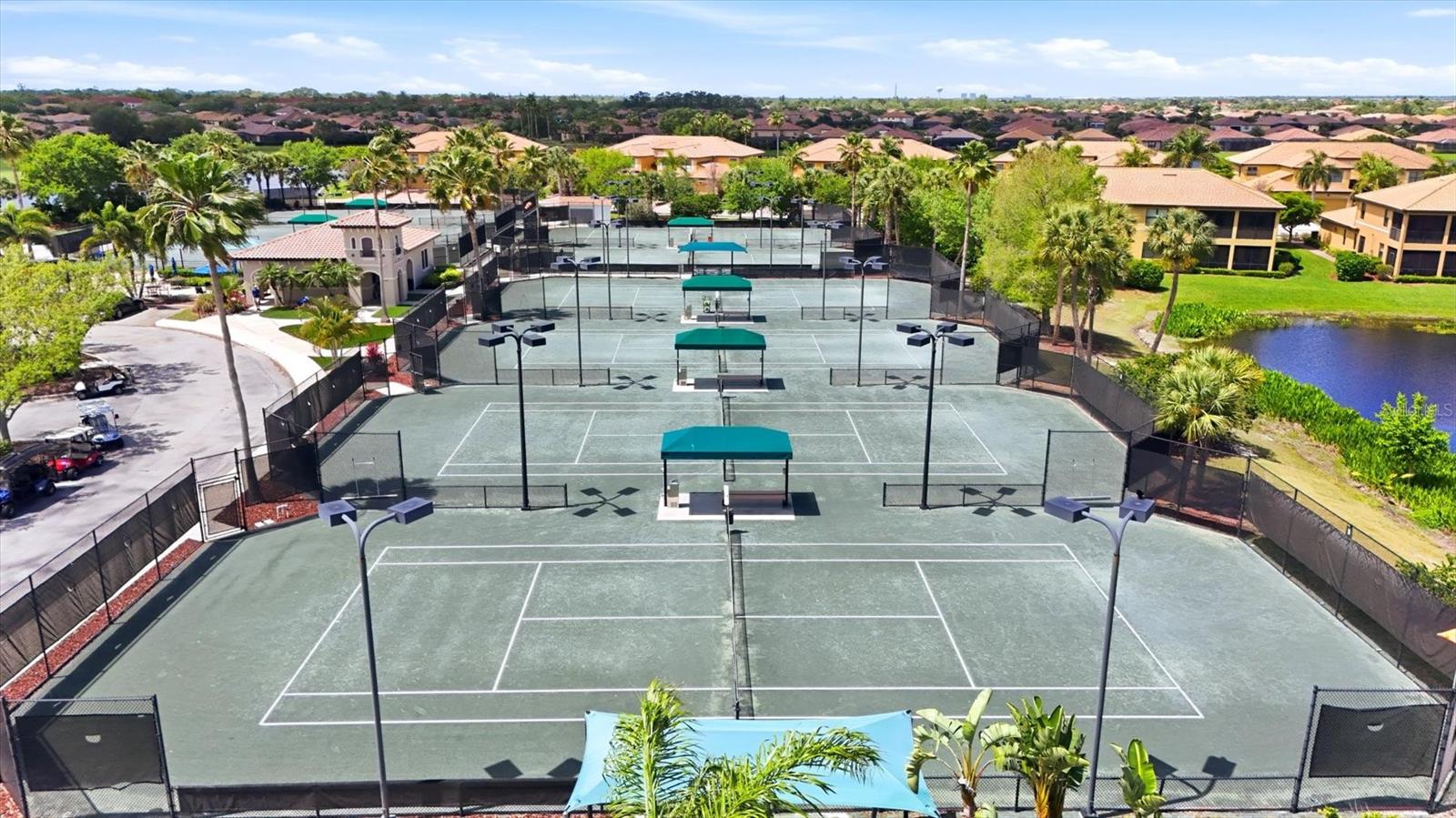 Image 62 of 71 For 431 Grand Preserve Cv