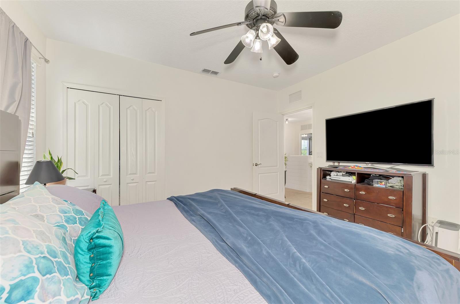 Image 41 of 86 For 5008 Mission Park Lane