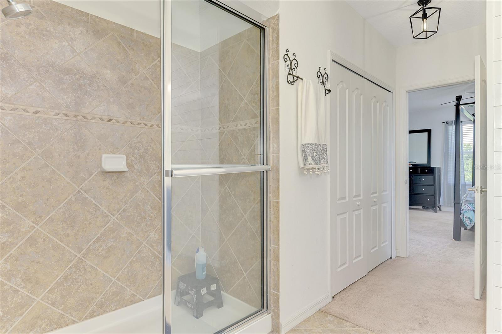 Image 47 of 86 For 5008 Mission Park Lane