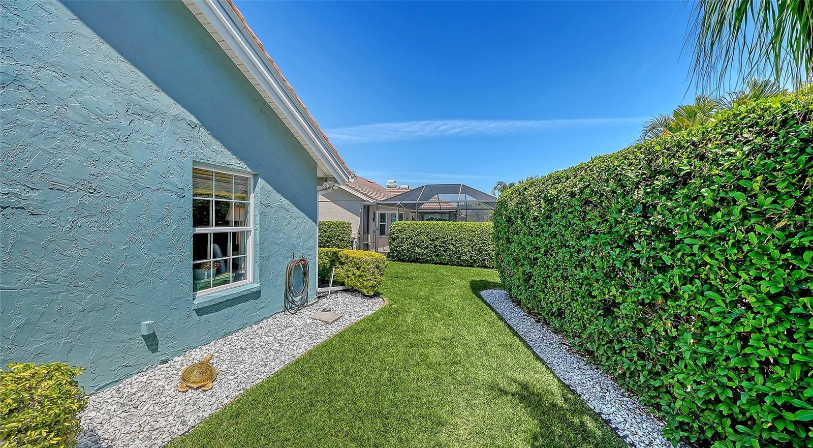 Image 39 of 47 For 3728 71st Terrace E