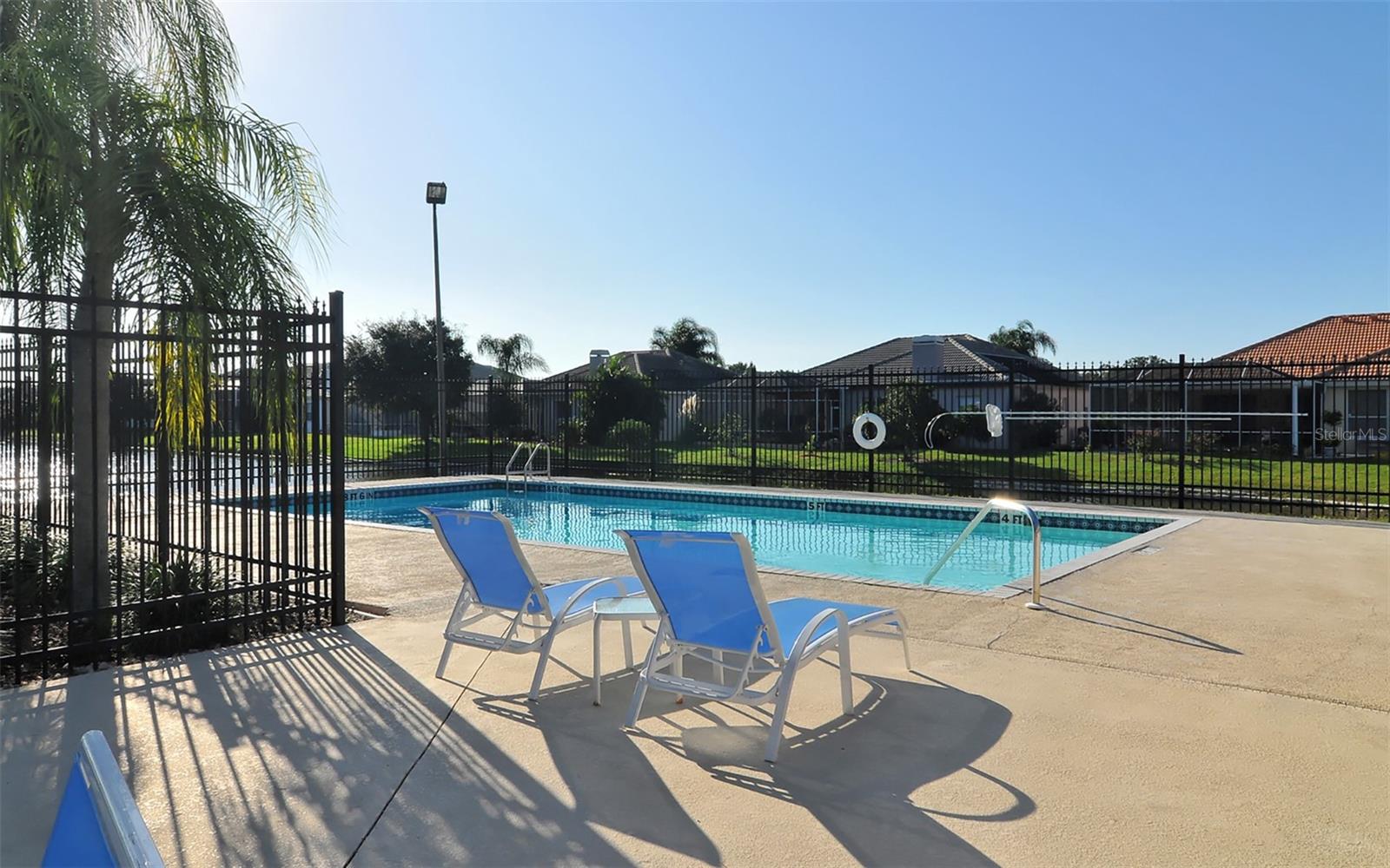 Image 43 of 47 For 3728 71st Terrace E