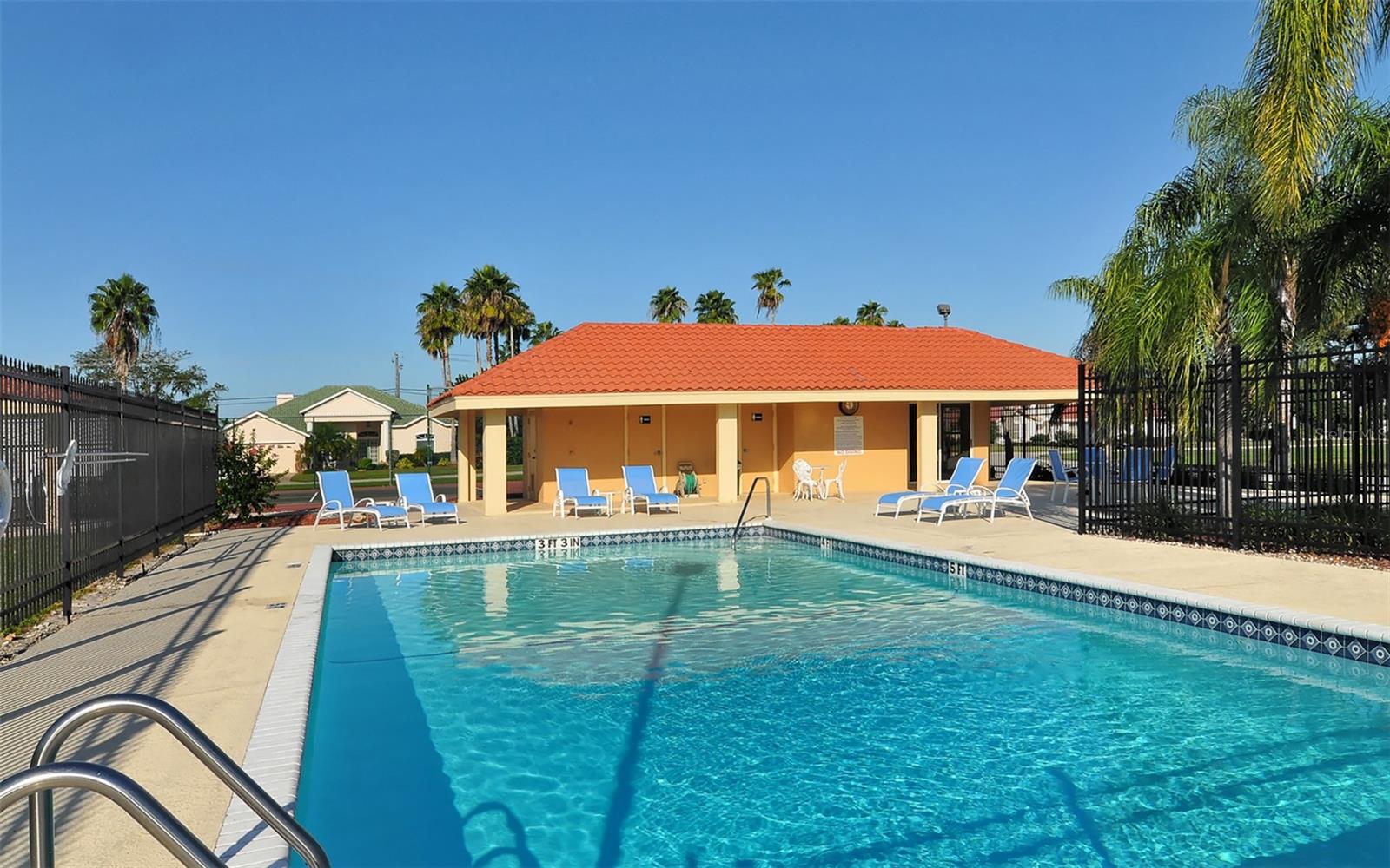 Image 45 of 47 For 3728 71st Terrace E