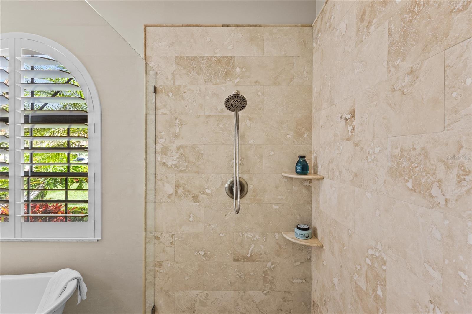 Image 33 of 72 For 4601 Las Brisas Lane