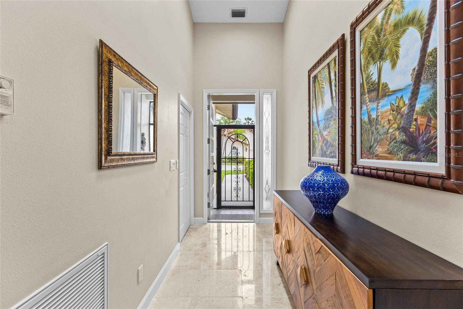 Image 5 of 72 For 4601 Las Brisas Lane