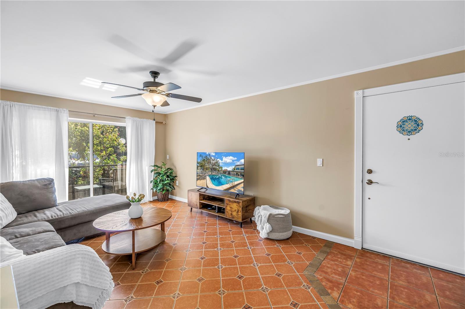 Image 10 of 41 For 3269 Beneva Road 102