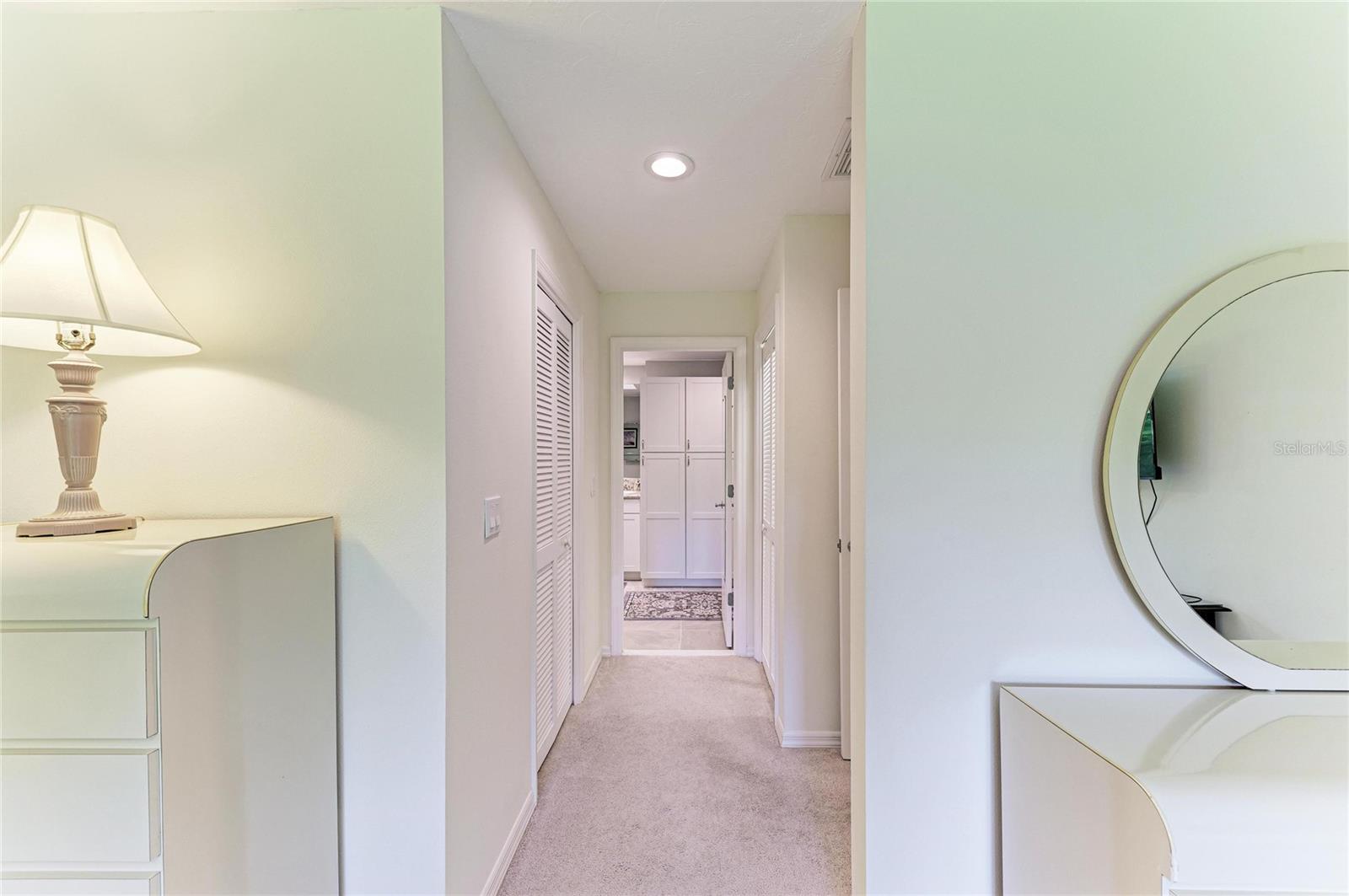 Image 22 of 46 For 3946 Wilshire Circle E 168