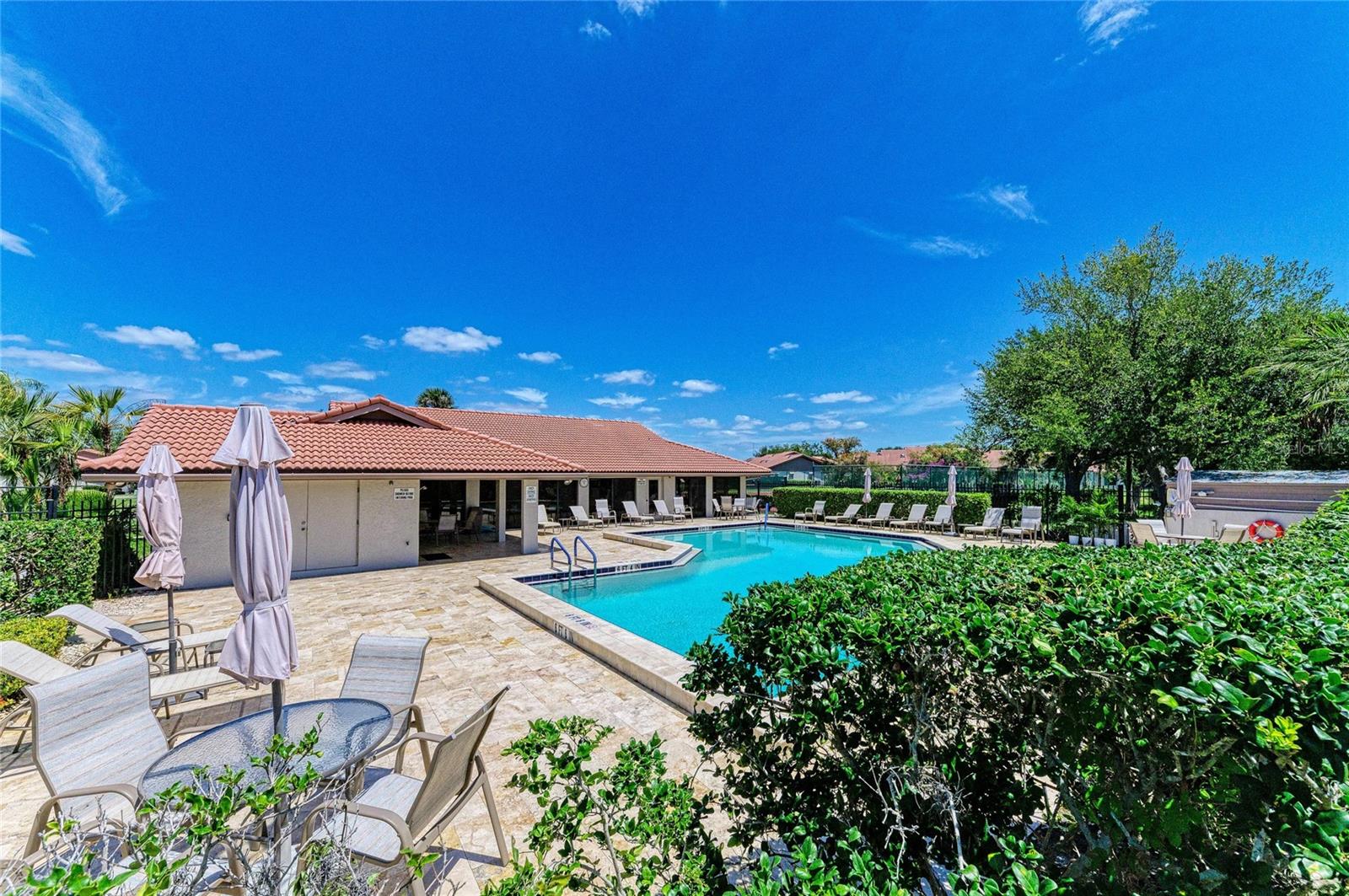 Image 42 of 46 For 3946 Wilshire Circle E 168