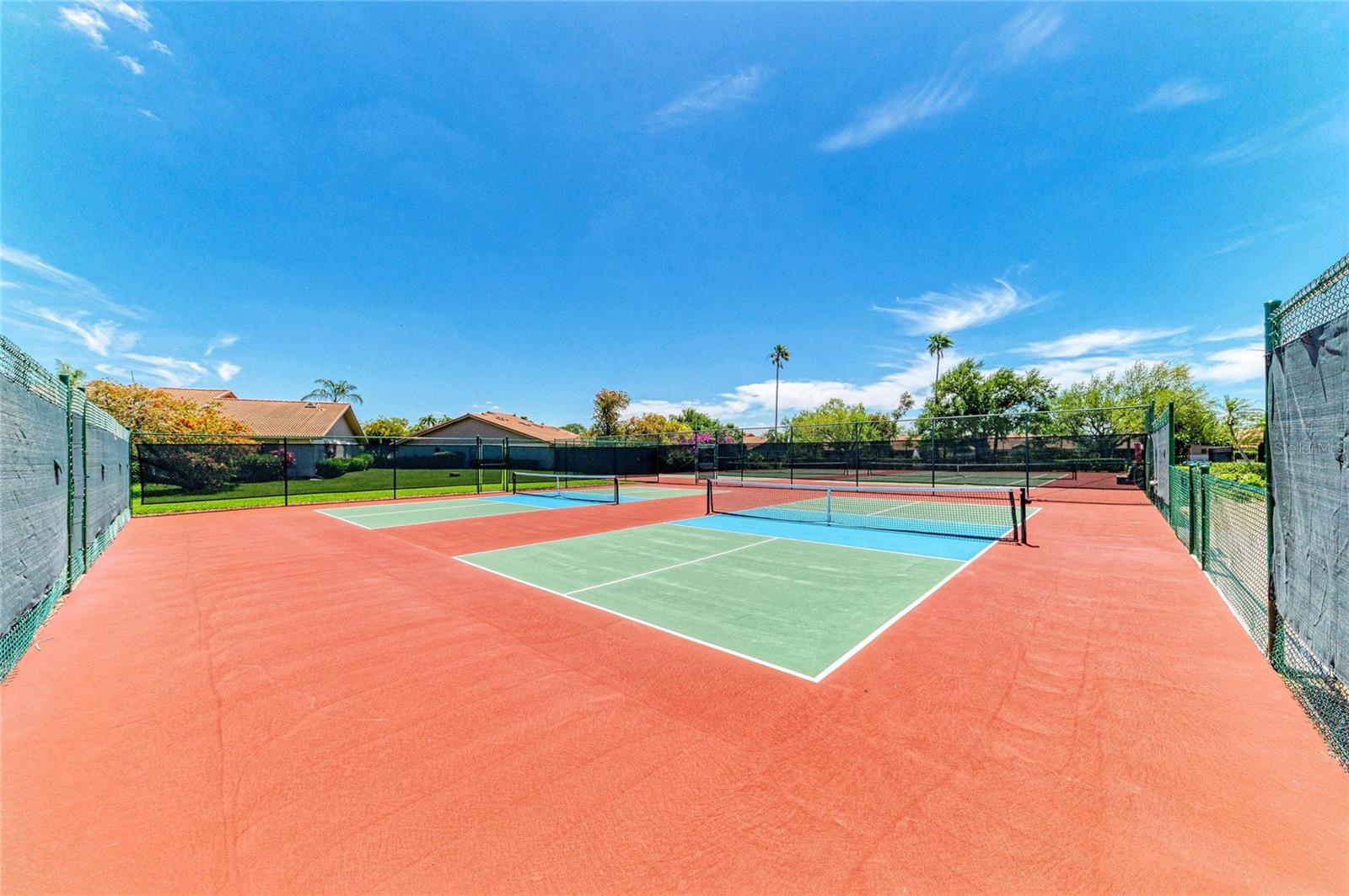 Image 44 of 46 For 3946 Wilshire Circle E 168