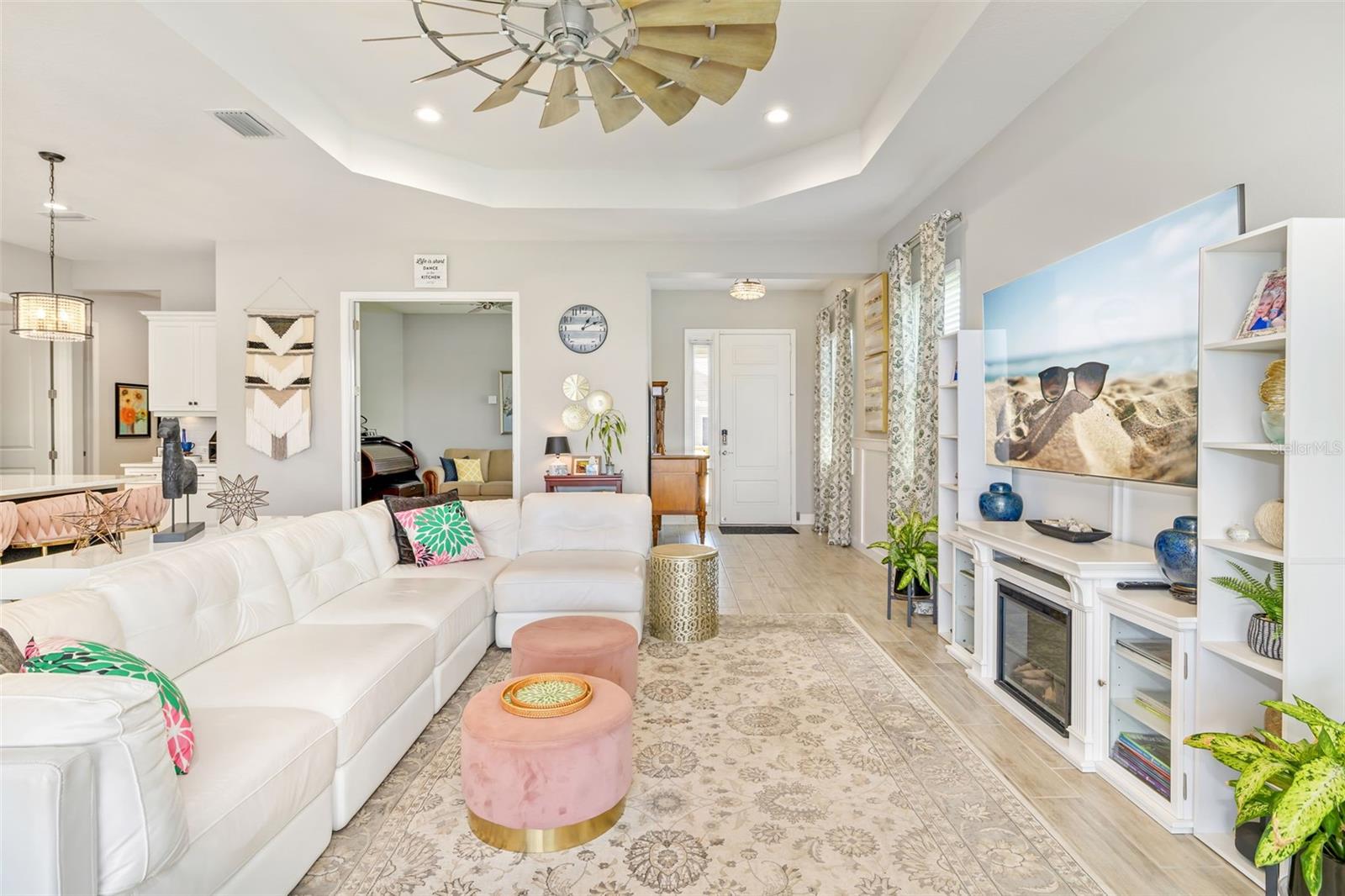 Image 13 of 74 For 13638 Old Creek Ct