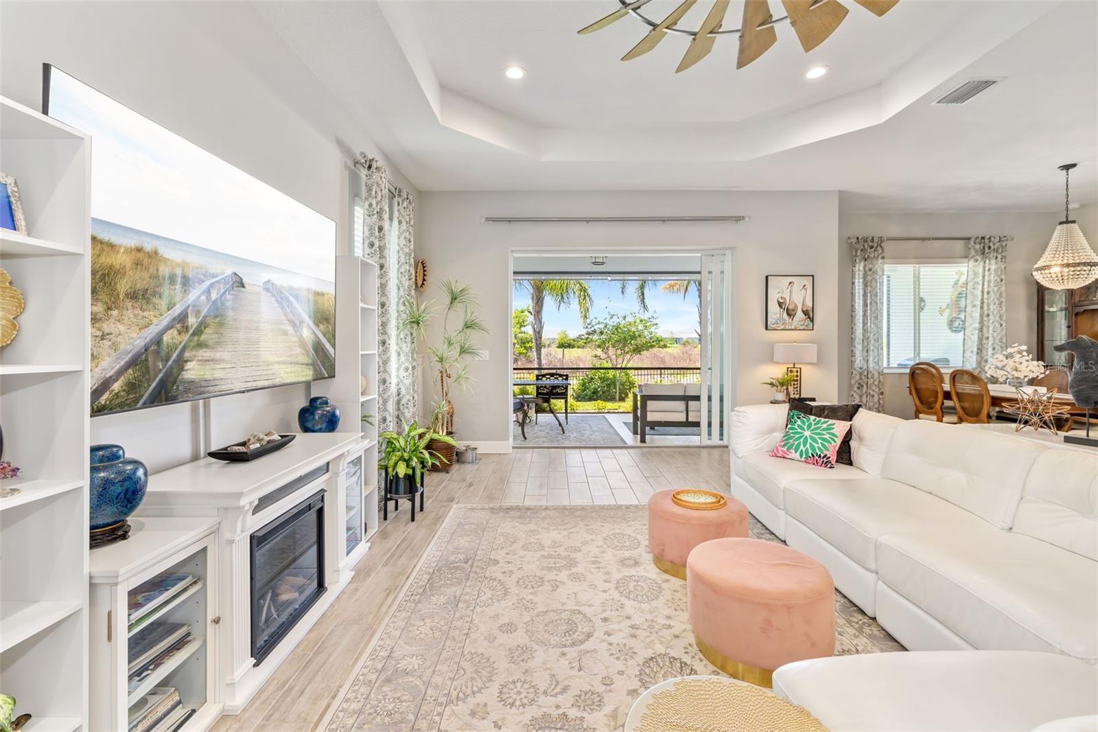 Image 14 of 74 For 13638 Old Creek Ct