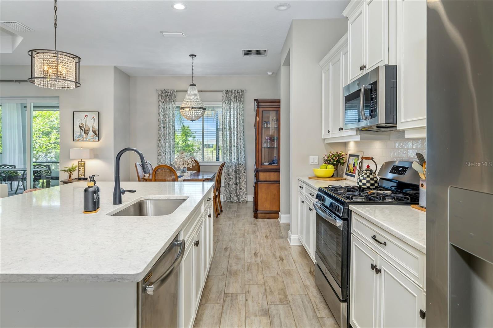 Image 29 of 74 For 13638 Old Creek Ct