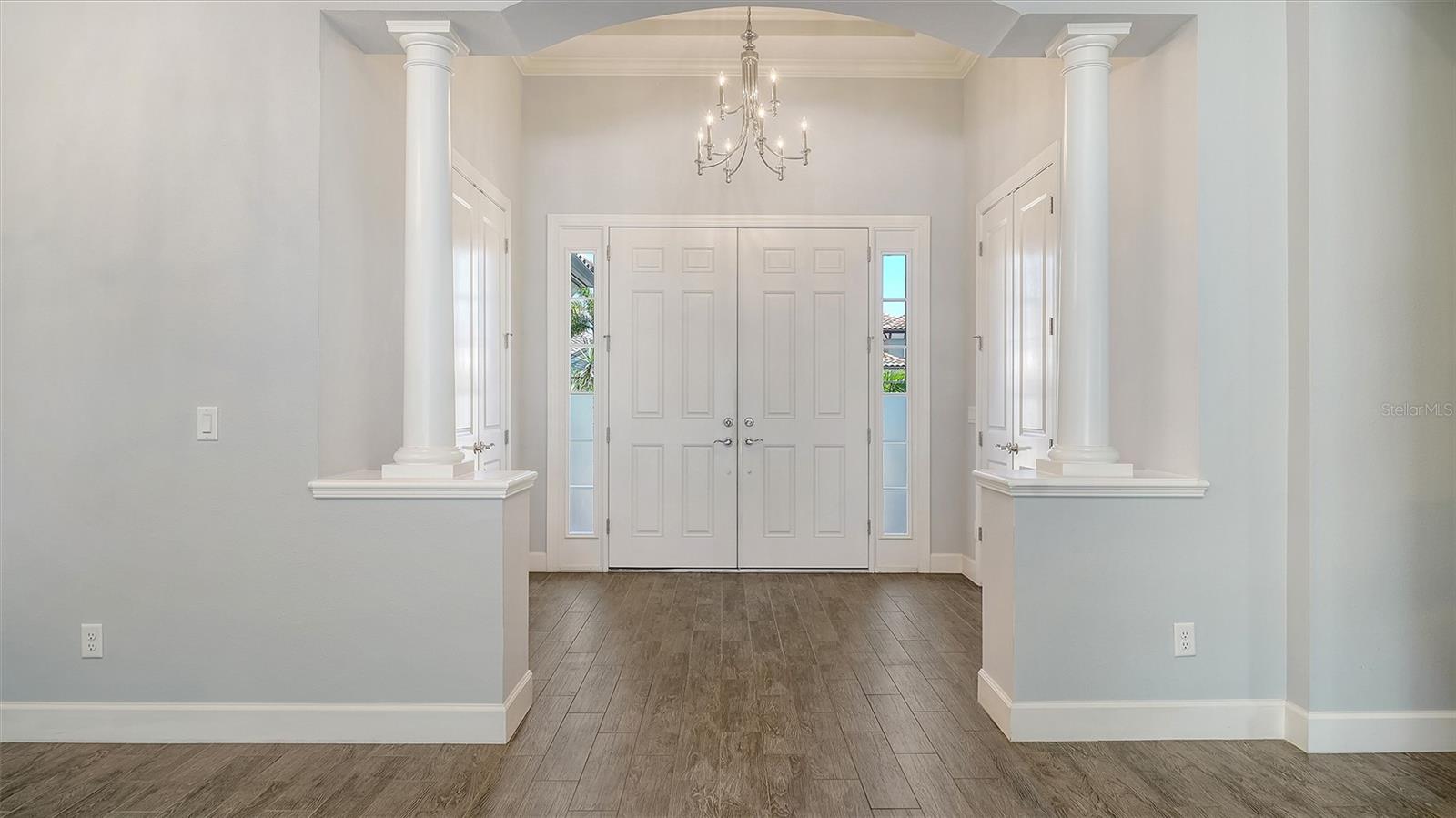 Image 10 of 89 For 13046 Sorrento Way