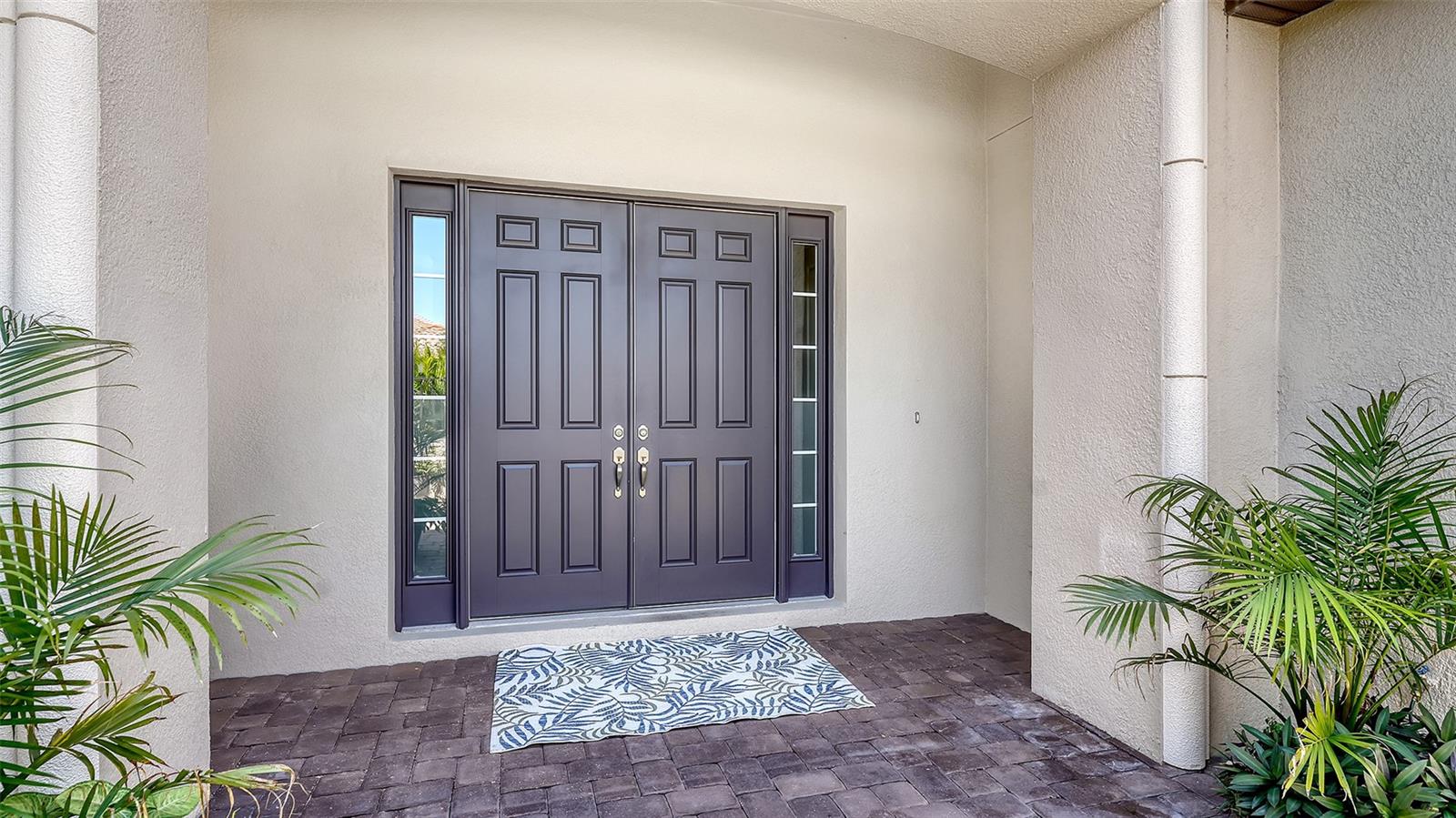 Image 8 of 89 For 13046 Sorrento Way