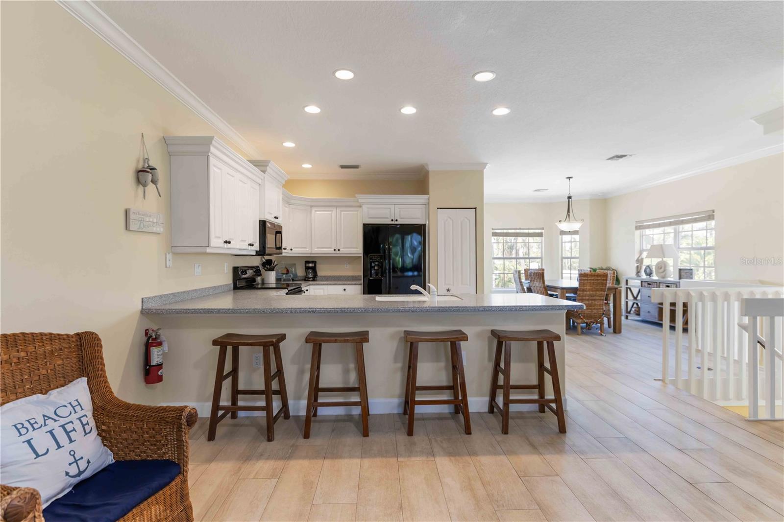 Image 18 of 67 For 215 81st Street