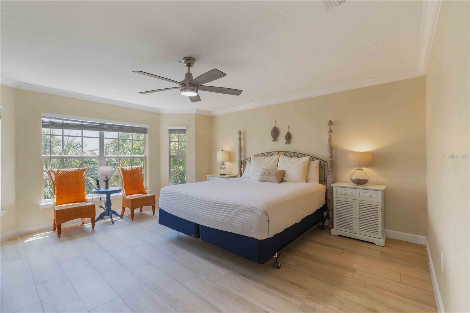 Image 38 of 67 For 215 81st Street