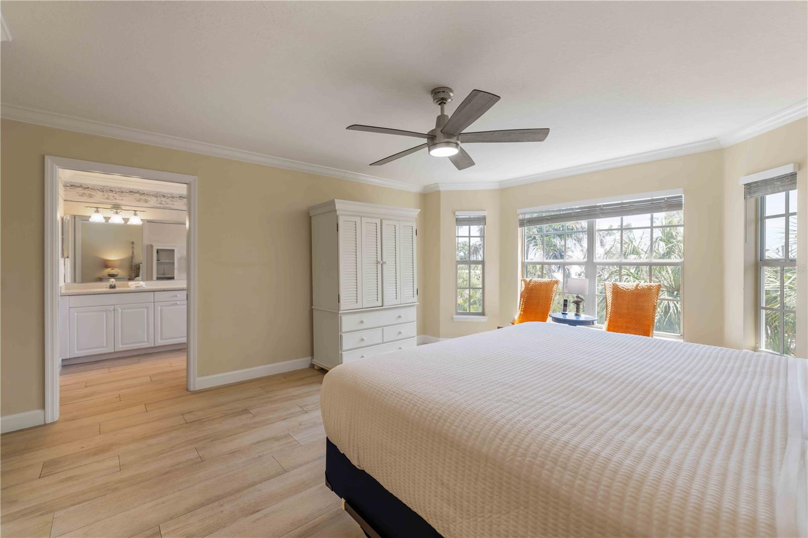 Image 39 of 67 For 215 81st Street