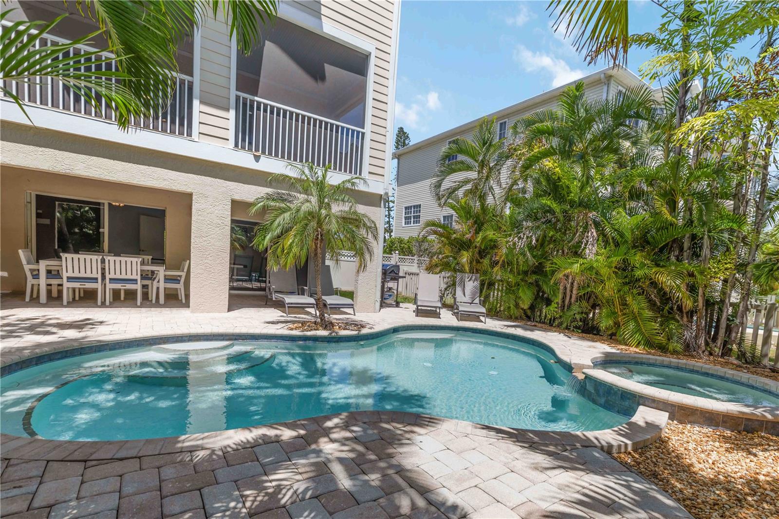 Image 4 of 67 For 215 81st Street