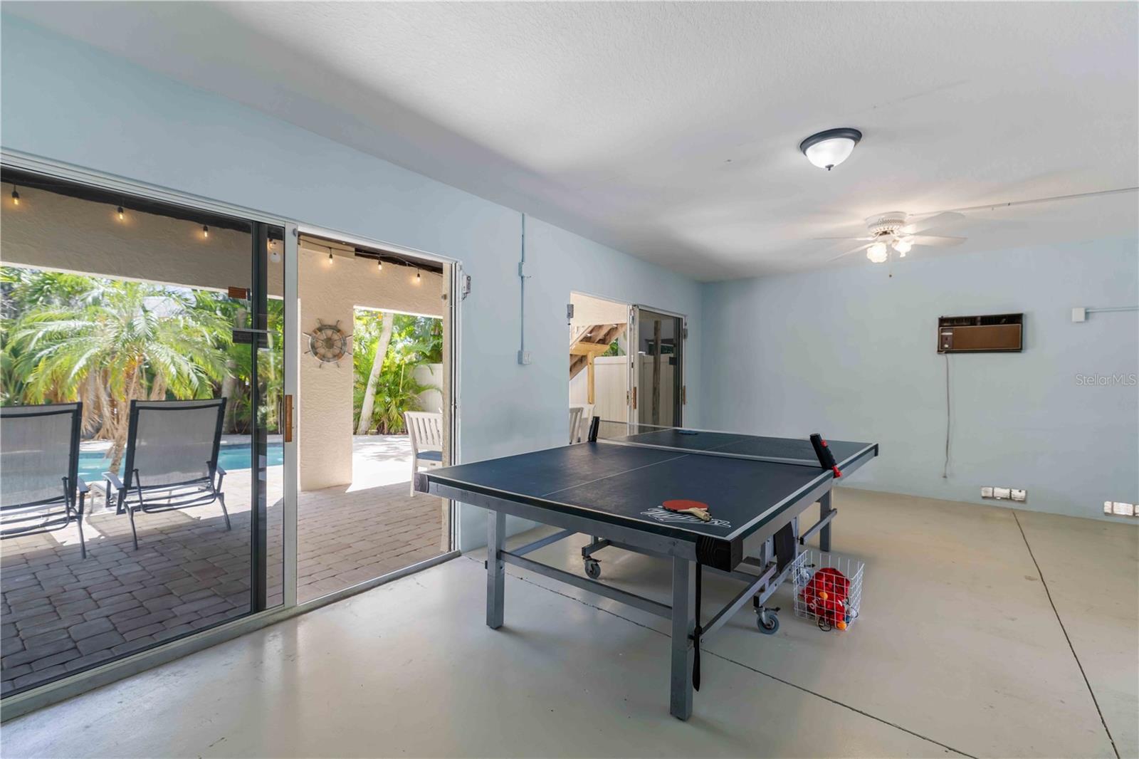 Image 50 of 67 For 215 81st Street