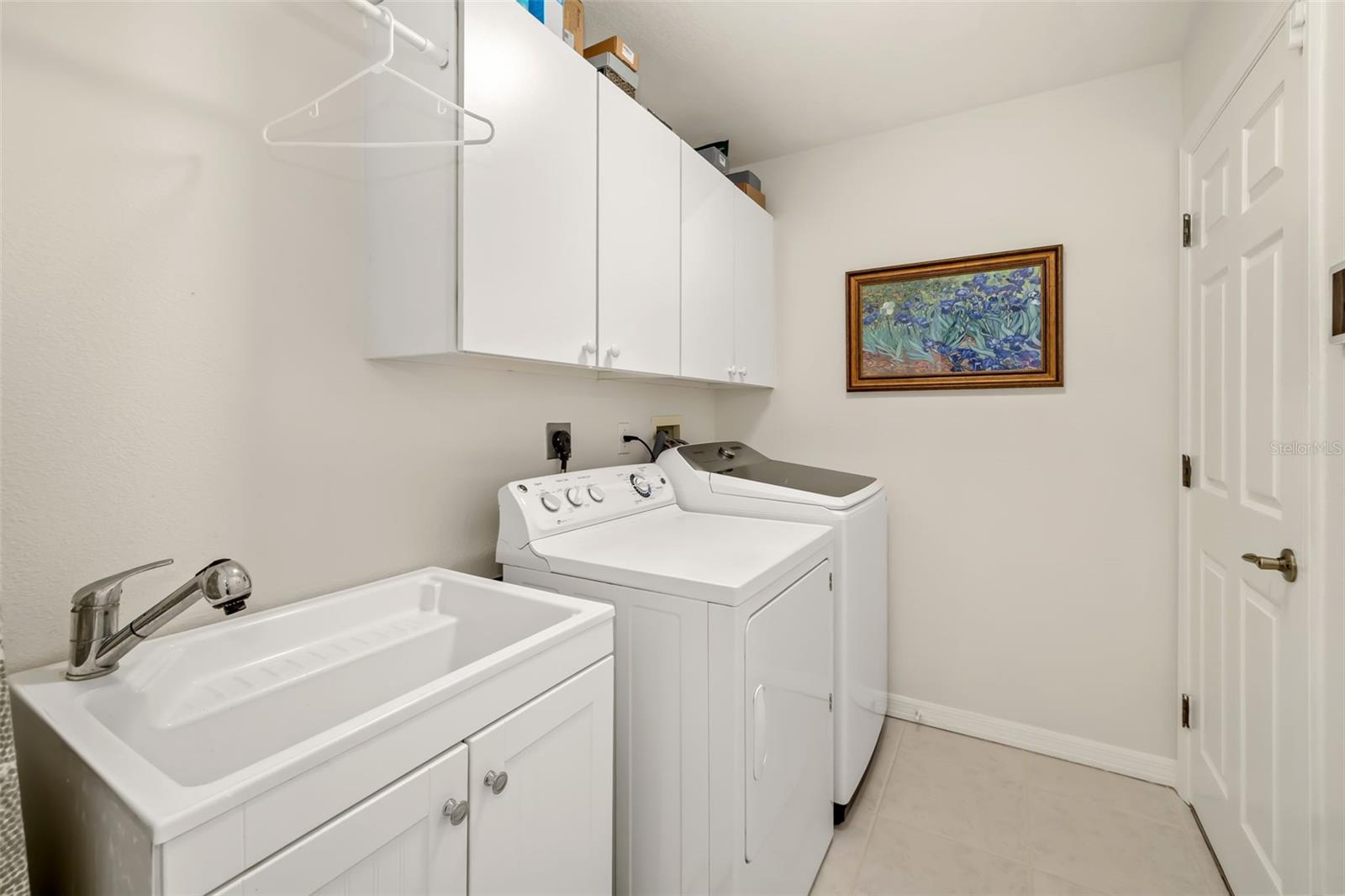 Image 22 of 62 For 6413 Grand Point Avenue