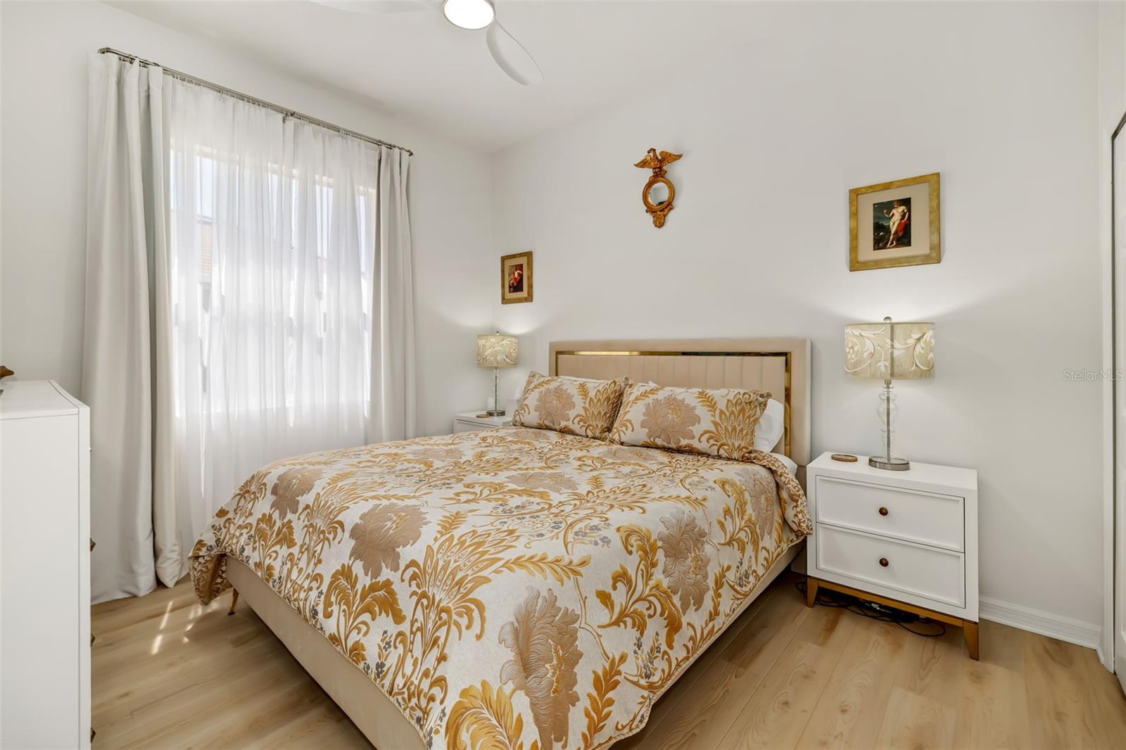 Image 23 of 62 For 6413 Grand Point Avenue