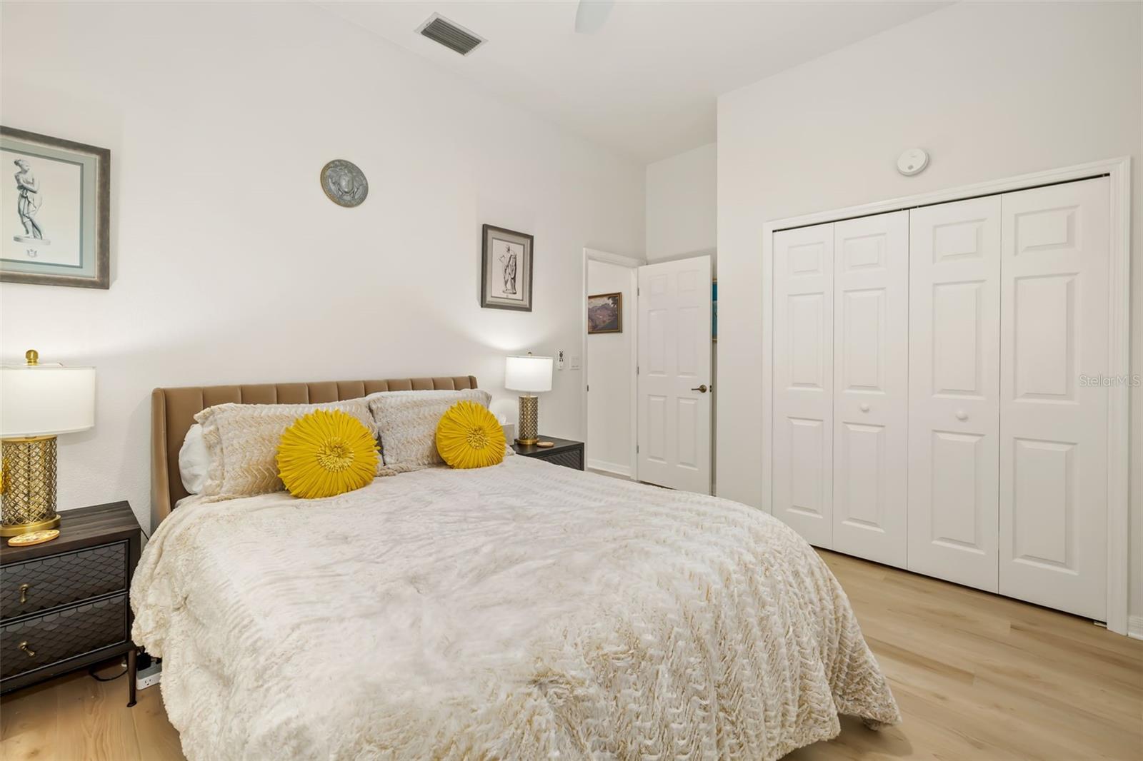 Image 27 of 62 For 6413 Grand Point Avenue