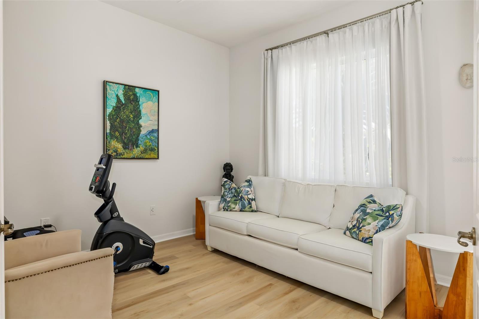 Image 28 of 62 For 6413 Grand Point Avenue