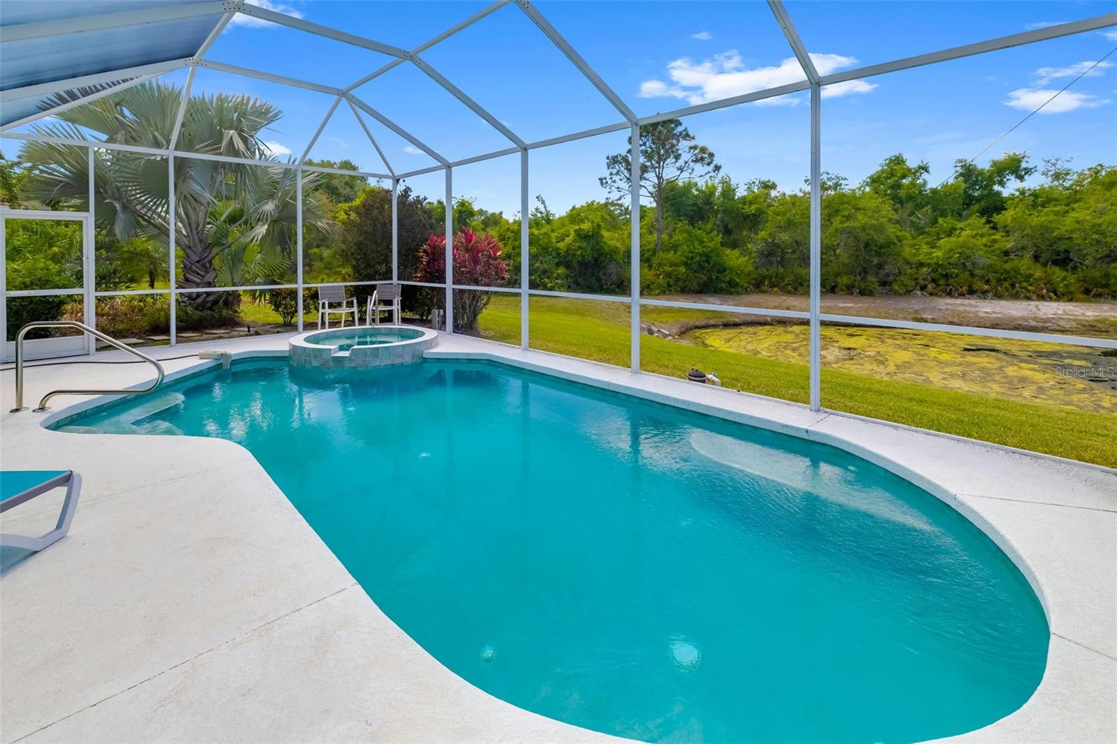 Image 5 of 62 For 6413 Grand Point Avenue