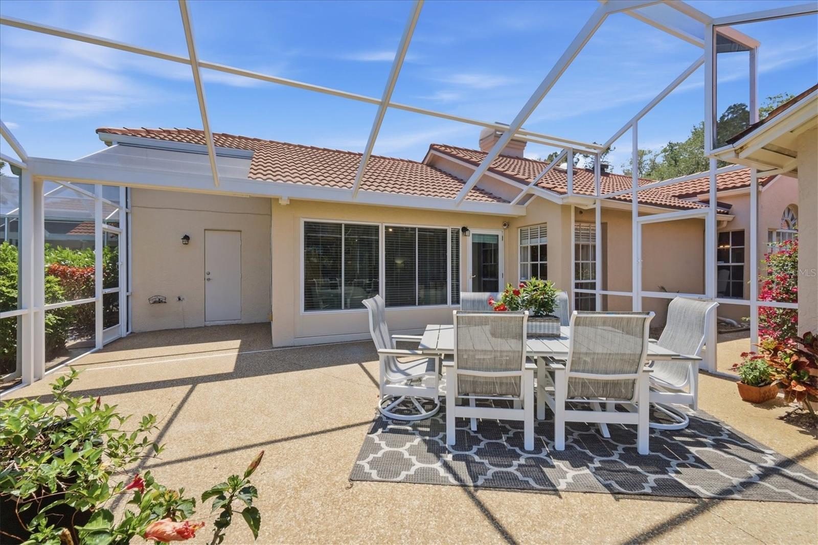 Image 25 of 40 For 4068 Lyndhurst Court