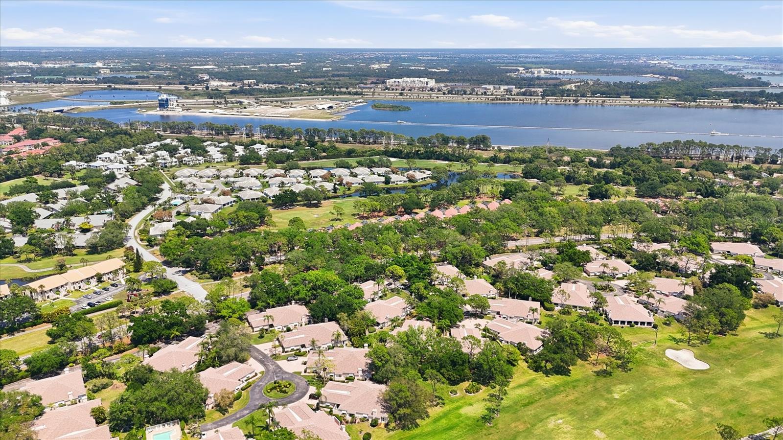 Image 37 of 40 For 4068 Lyndhurst Court