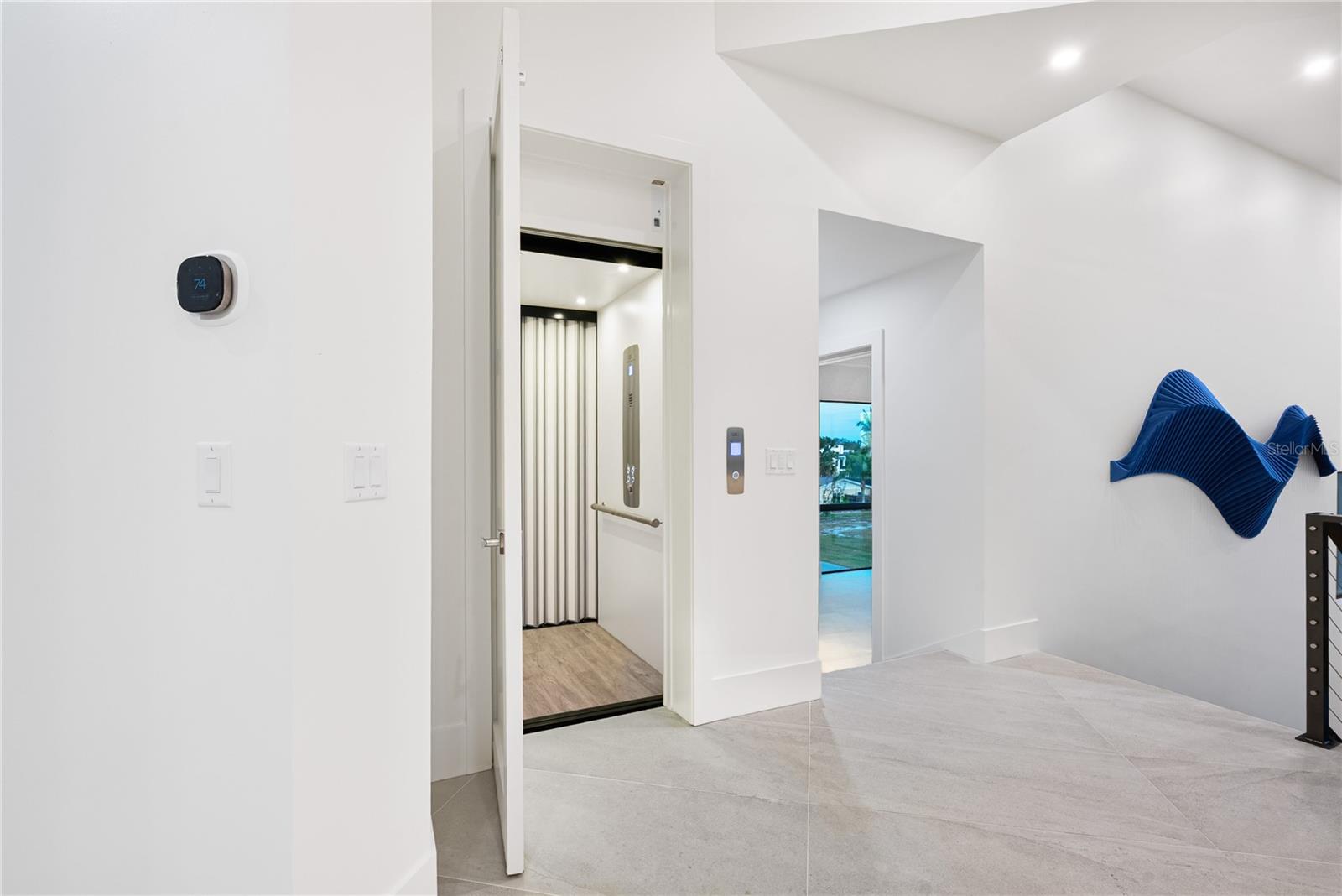 Image 31 of 88 For 519 Rountree Drive