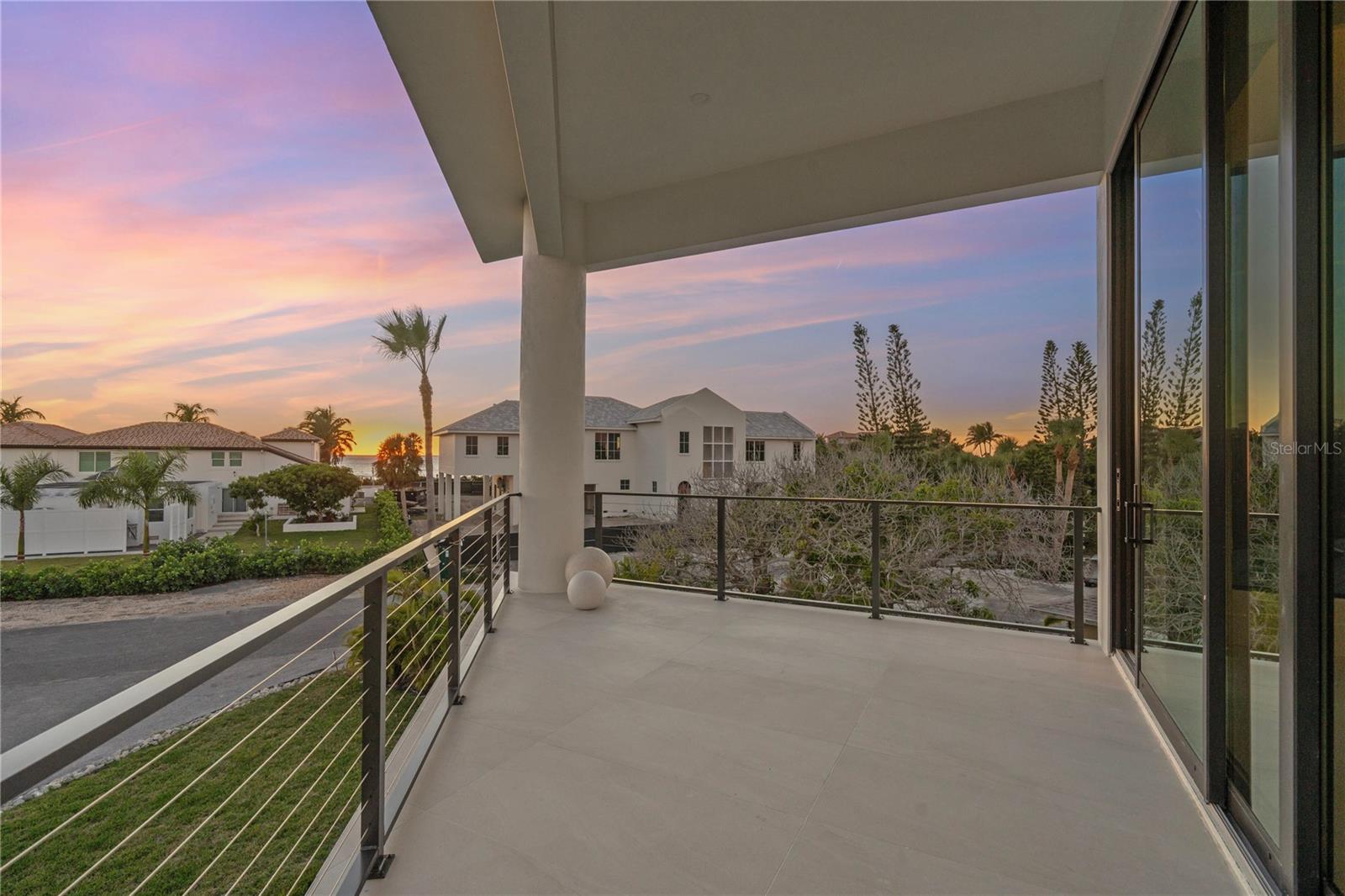 Image 33 of 88 For 519 Rountree Drive