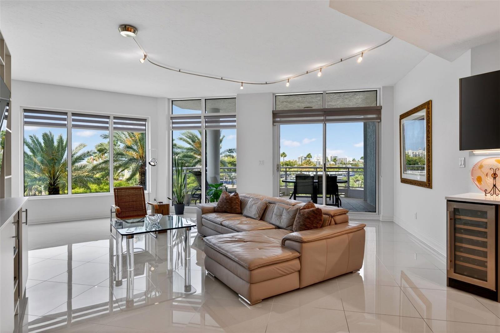 Image 23 of 78 For 340 Palm Avenue 14