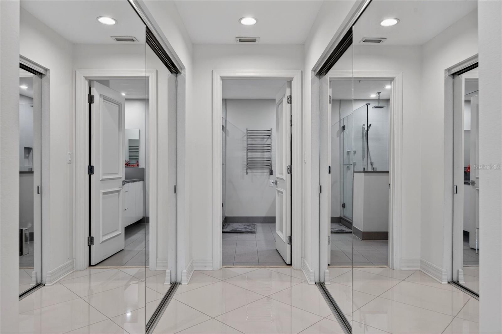 Image 33 of 78 For 340 Palm Avenue 14