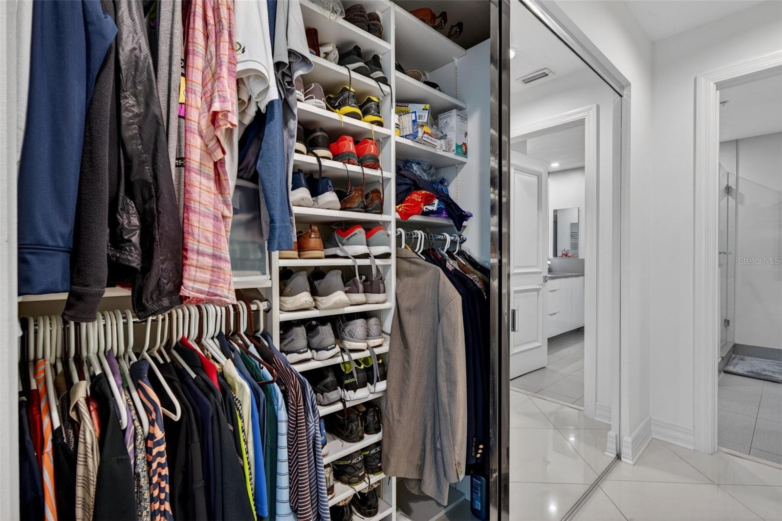 Image 34 of 78 For 340 Palm Avenue 14