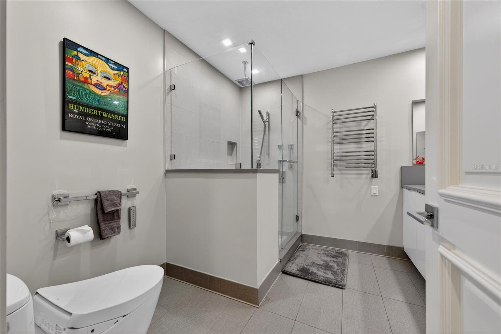 Image 36 of 78 For 340 Palm Avenue 14