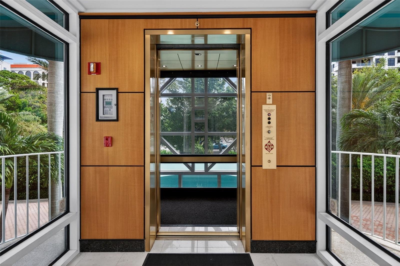 Image 47 of 78 For 340 Palm Avenue 14