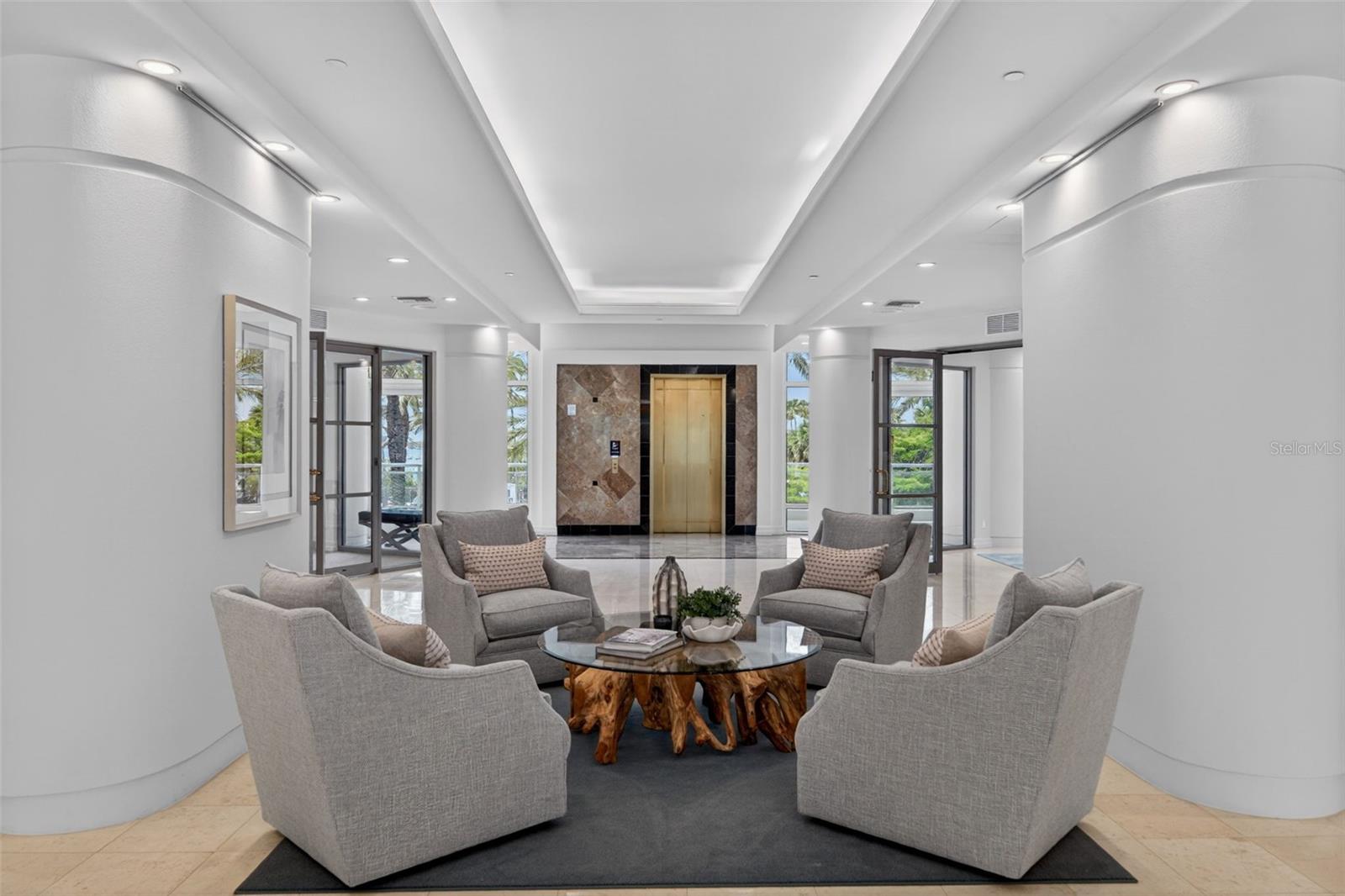 Image 50 of 78 For 340 Palm Avenue 14