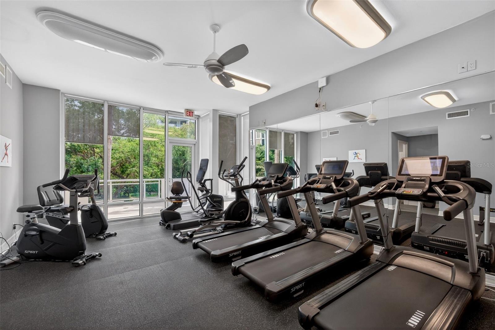 Image 54 of 78 For 340 Palm Avenue 14