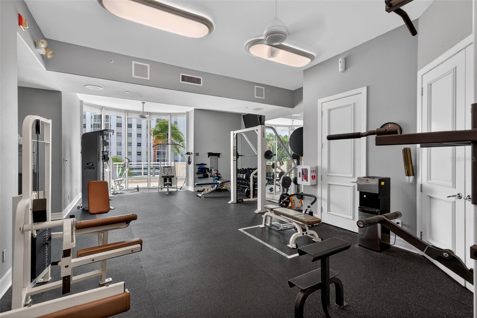 Image 55 of 78 For 340 Palm Avenue 14