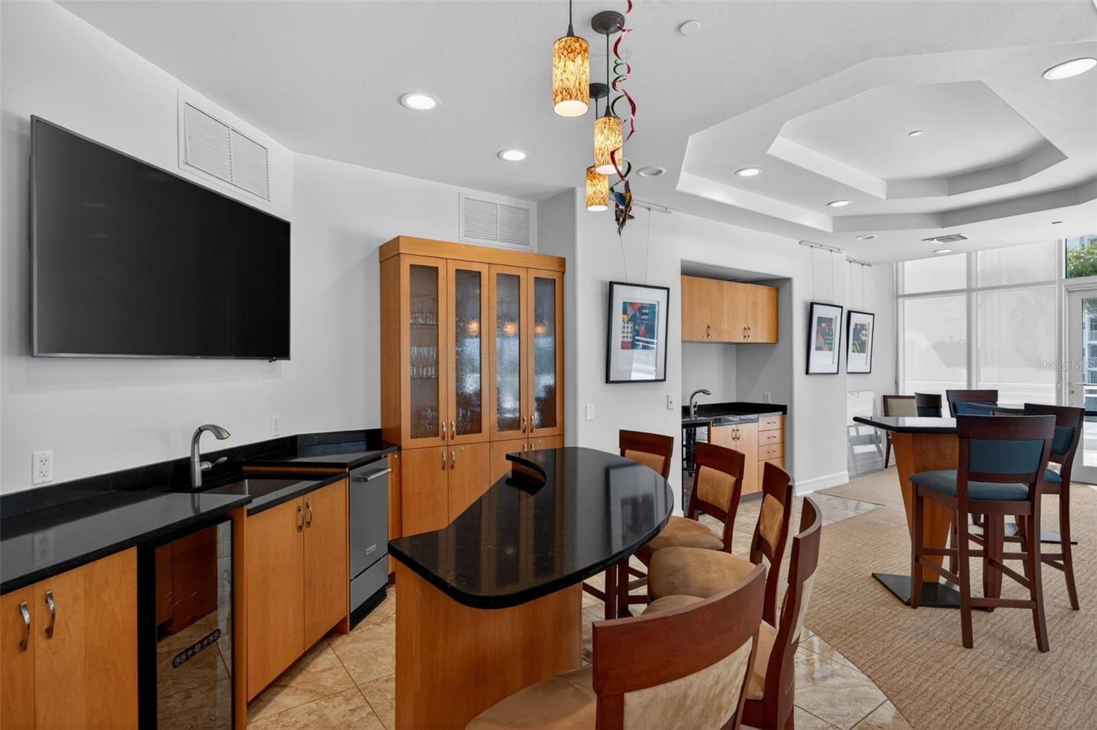 Image 58 of 78 For 340 Palm Avenue 14