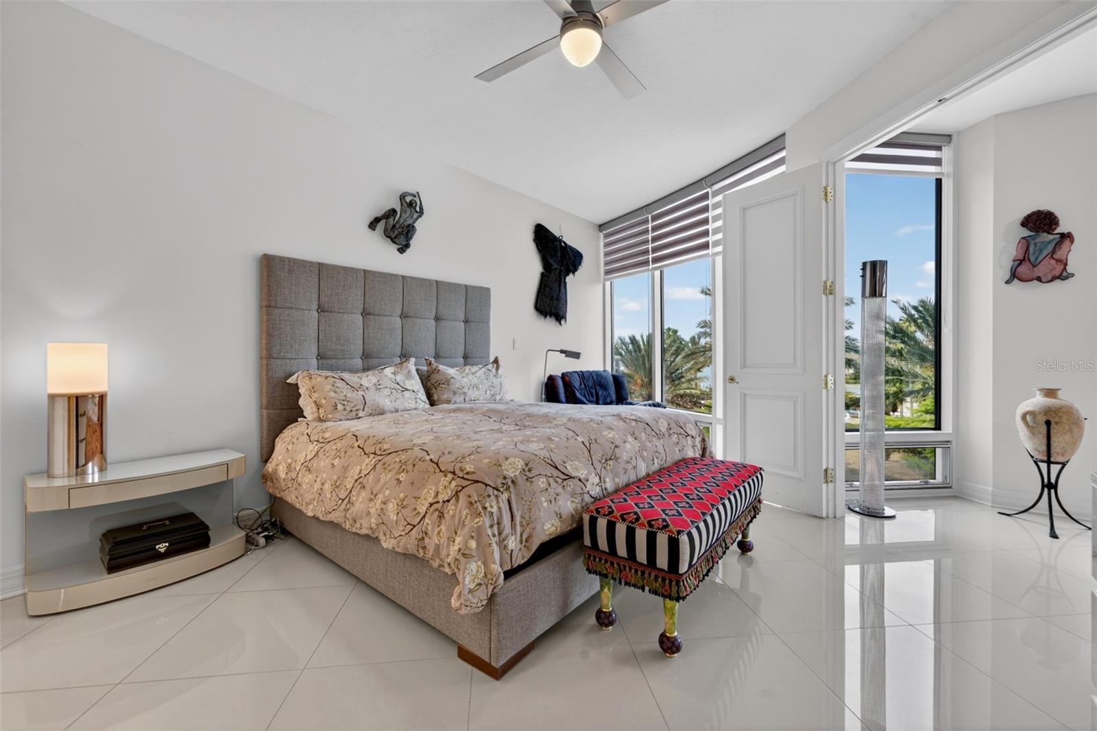 Image 9 of 78 For 340 Palm Avenue 14