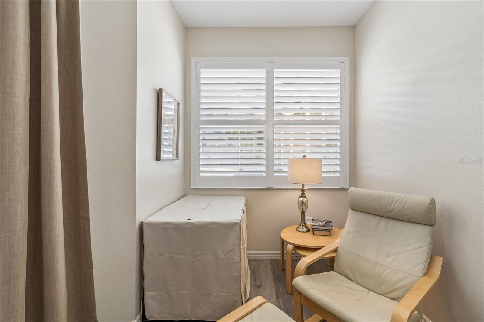 Image 24 of 62 For 9617 Summer House Lane