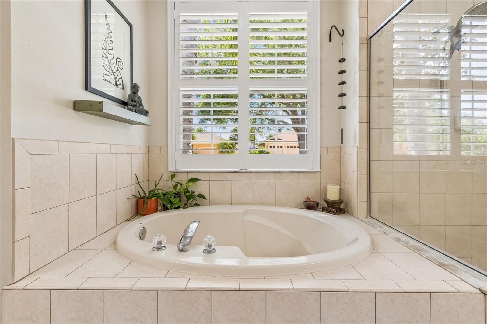 Image 29 of 62 For 9617 Summer House Lane