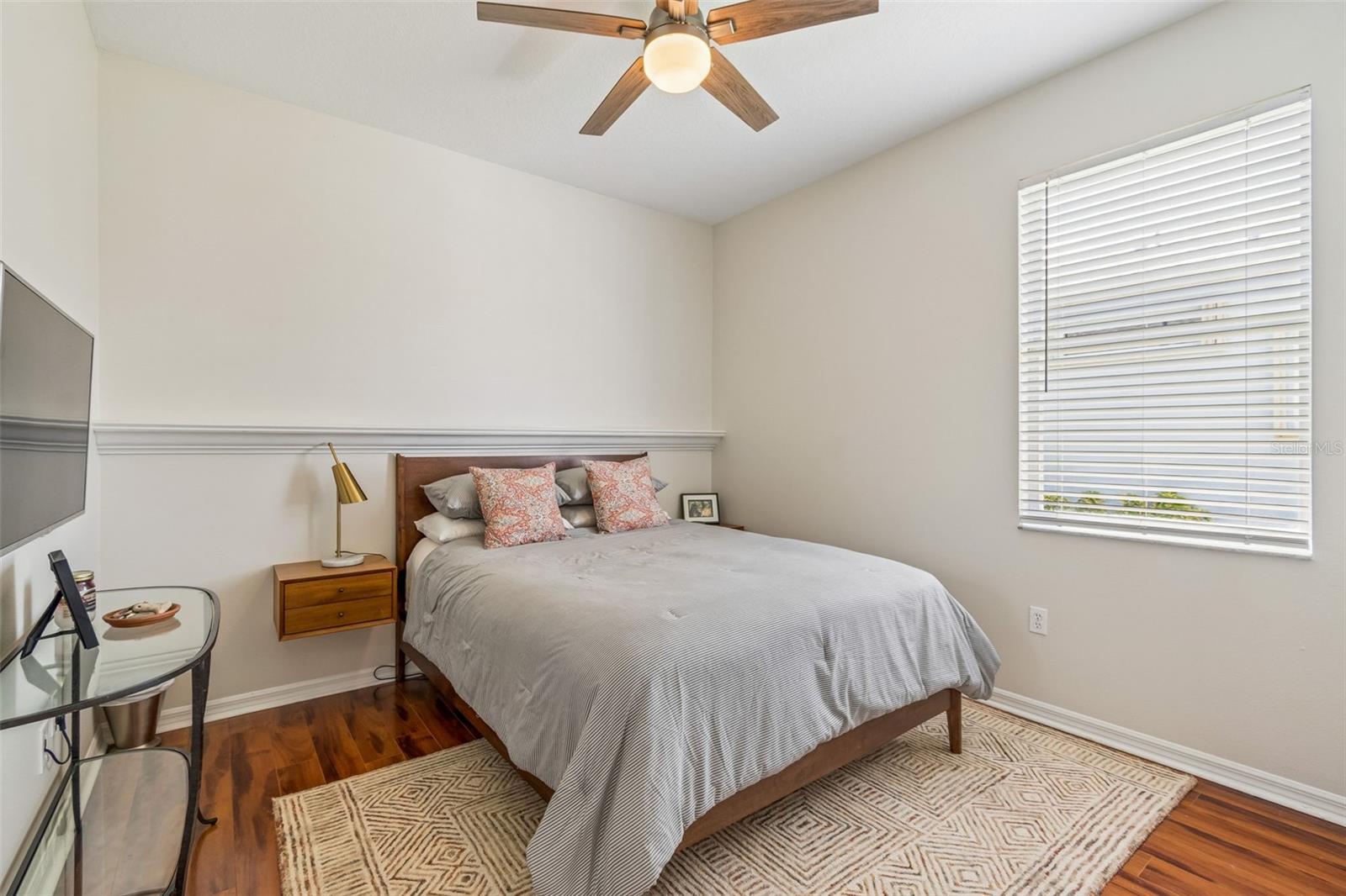 Image 32 of 62 For 9617 Summer House Lane