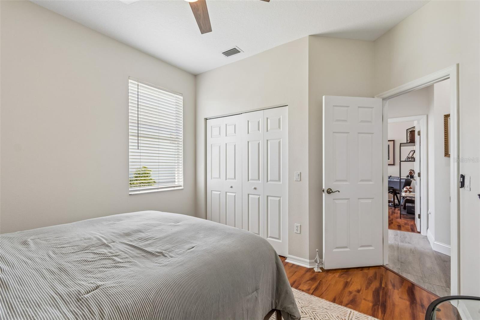 Image 34 of 62 For 9617 Summer House Lane