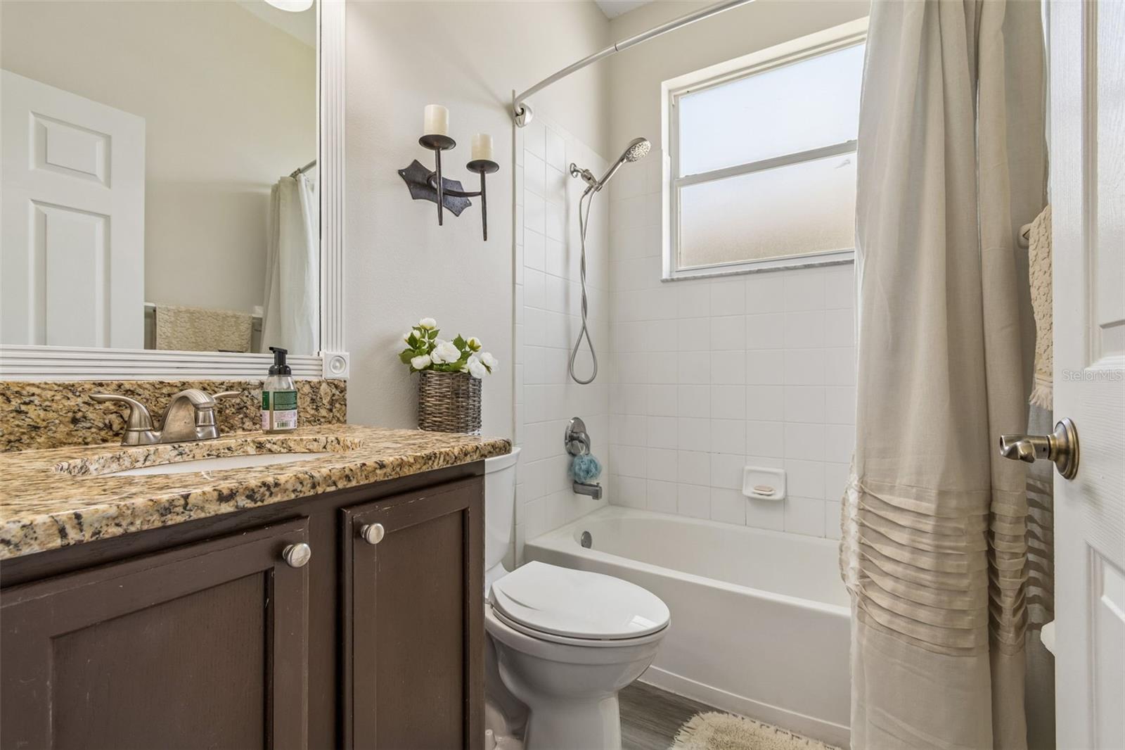 Image 35 of 62 For 9617 Summer House Lane