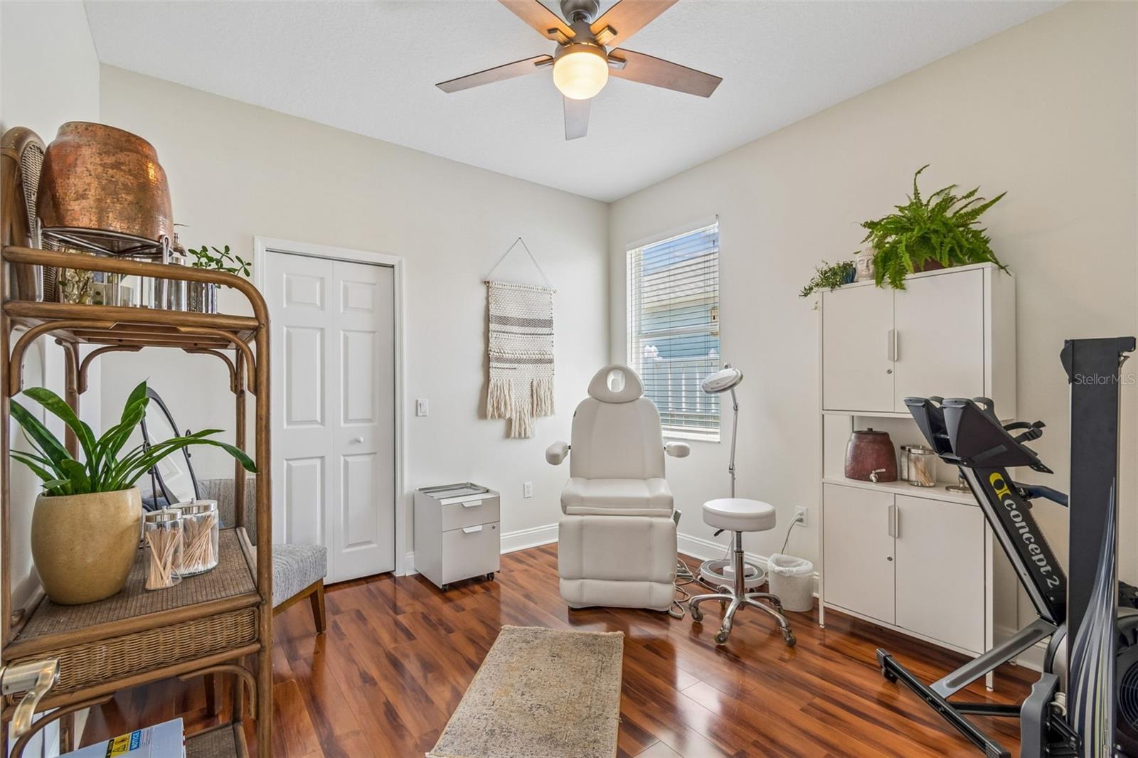 Image 40 of 62 For 9617 Summer House Lane