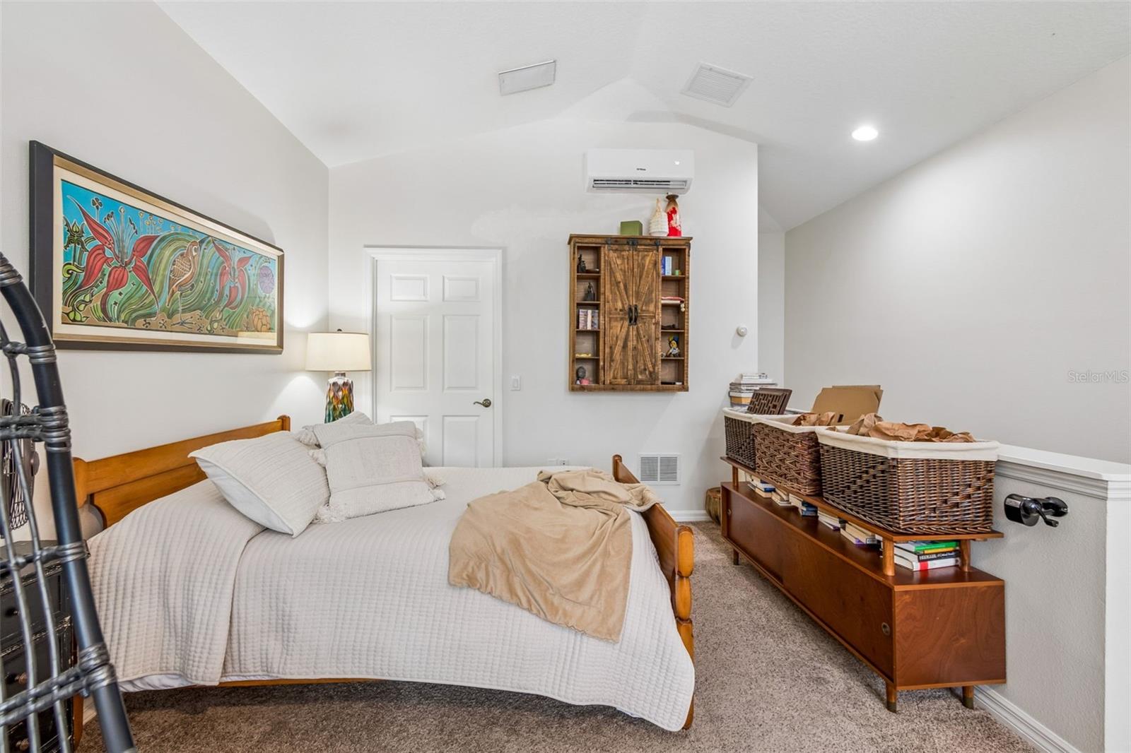 Image 45 of 62 For 9617 Summer House Lane