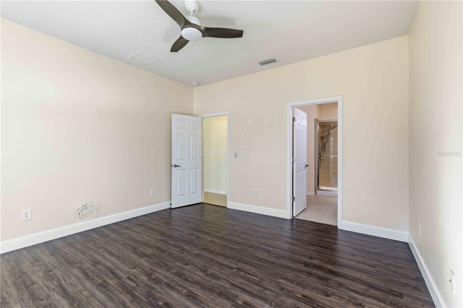 Image 25 of 39 For 10837 79th Street E