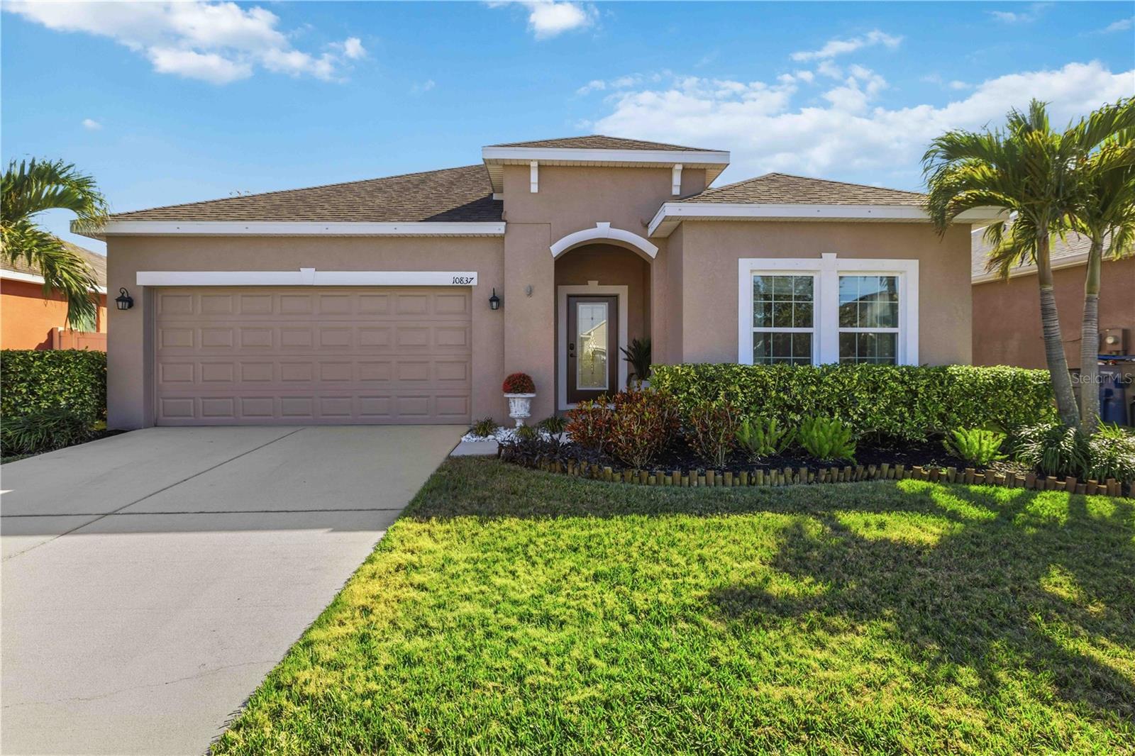 Image 5 of 39 For 10837 79th Street E